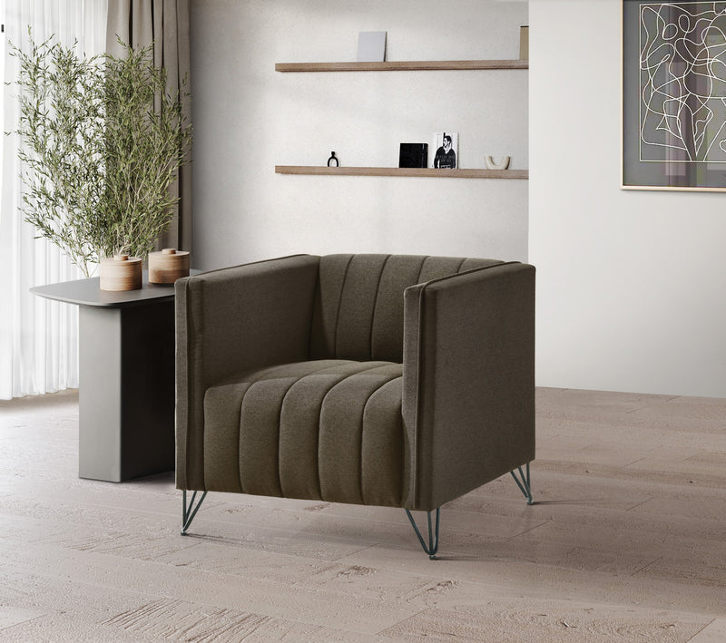 Home Design Kurtis Square Arm Chair