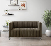 Home Design Kurtis Square Arm Loveseat
