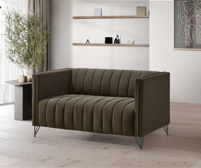 Home Design Kurtis Square Arm Loveseat