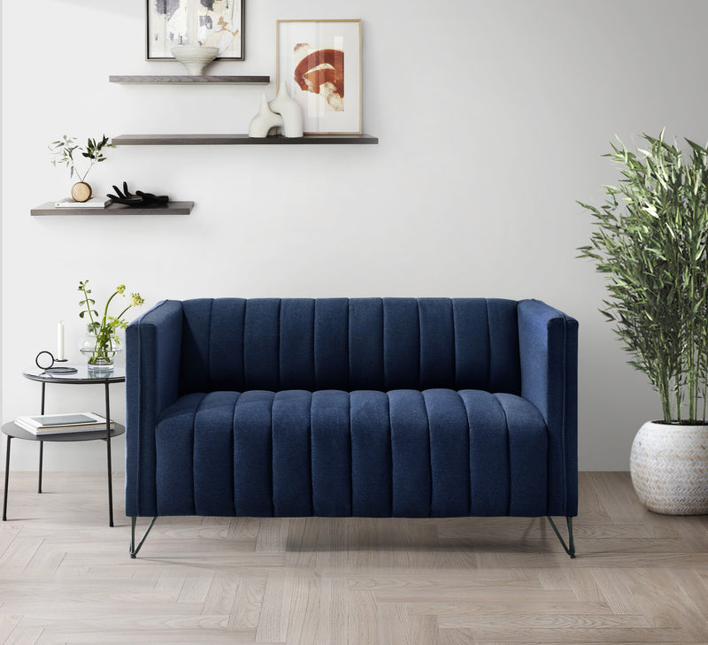 Home Design Kurtis Square Arm Loveseat