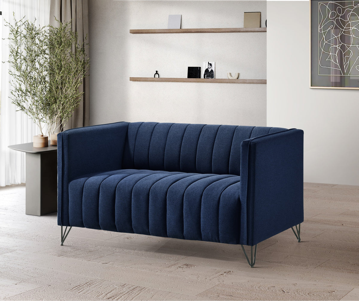 Home Design Kurtis Square Arm Loveseat