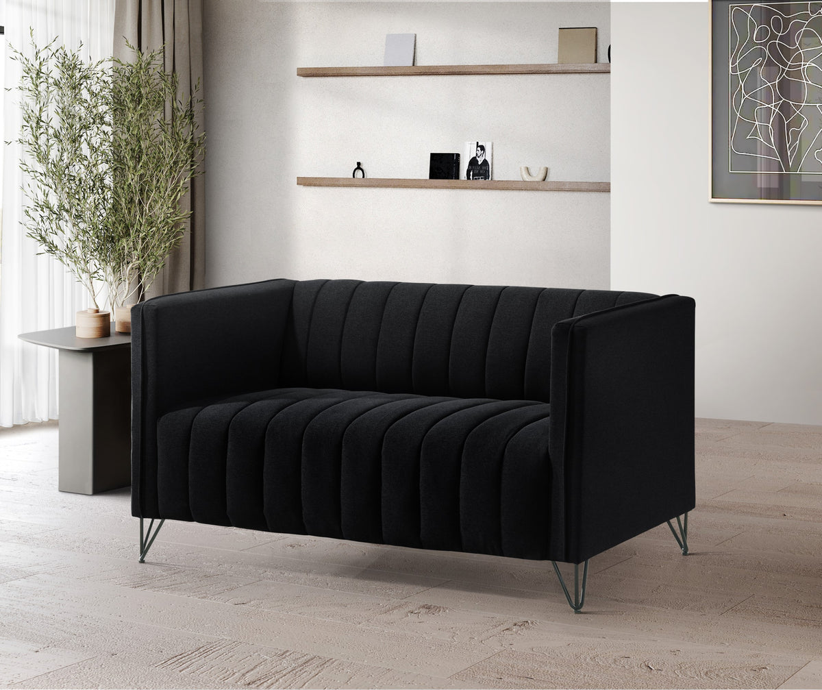 Home Design Kurtis Square Arm Loveseat