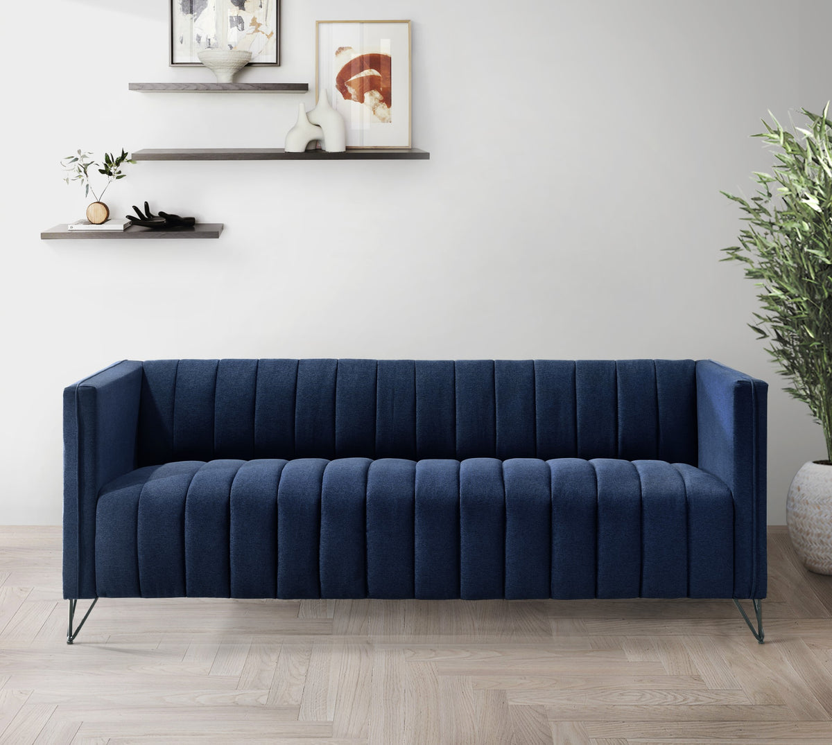 Home Design Kurtis Square Arm Sofa